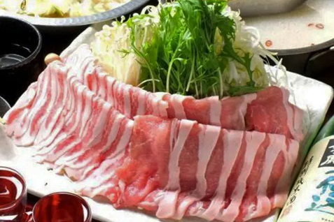 「豚丸商店 AISHI 新宿店」の「豚しゃぶ」