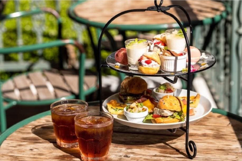 「Cafe＆Rotisserie LA COCORICO上野店」のアフタヌーンティー