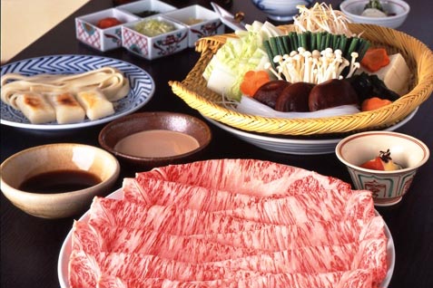 『しゃぶしゃぶ・日本料理 木曽路 上野店』の「和牛霜降肉のしゃぶしゃぶセット」