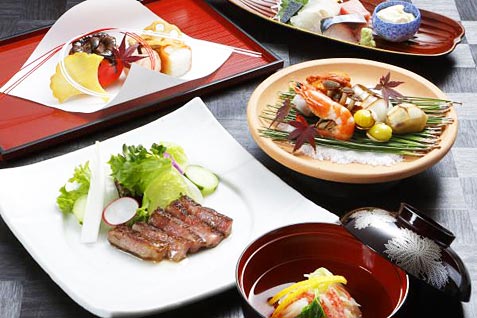 『京懐石 みのきち』の料理一例。和食を存分に堪能できる