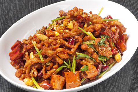 『中華料理 逸品火鍋』の絶品「豚肉細切の唐辛子炒め」