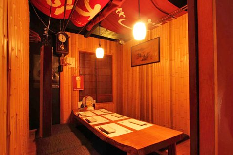 『おはじき新宿』の隠れ家のような個室