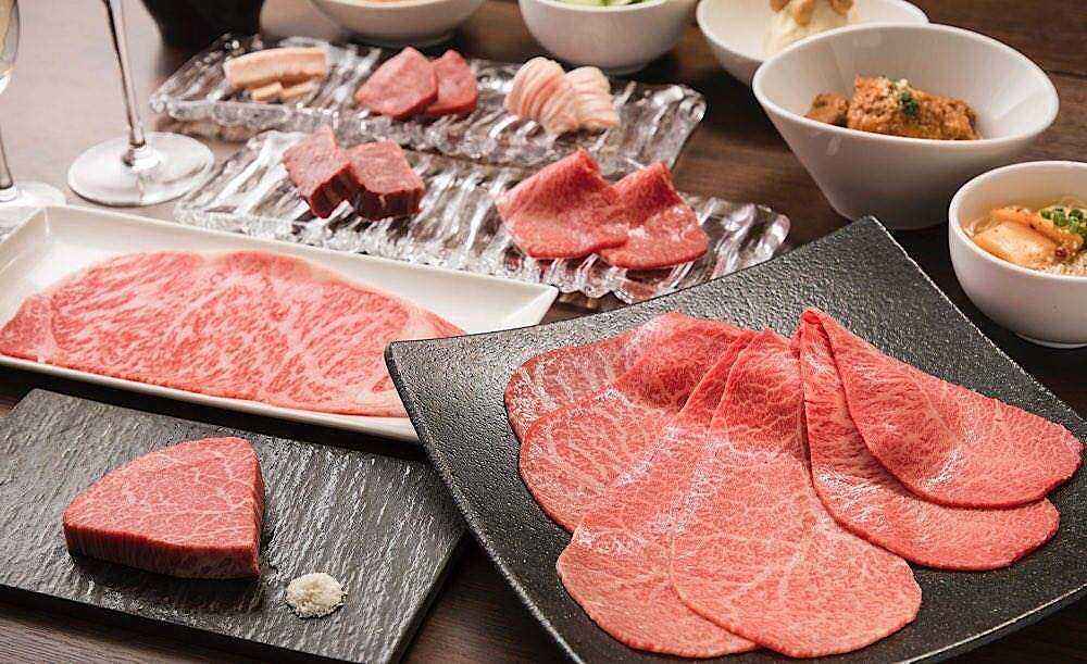 『うしごろバンビーナ 渋谷店』の肉