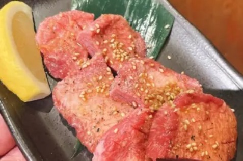 『焼肉 七甲山 渋谷道玄坂店』の肉