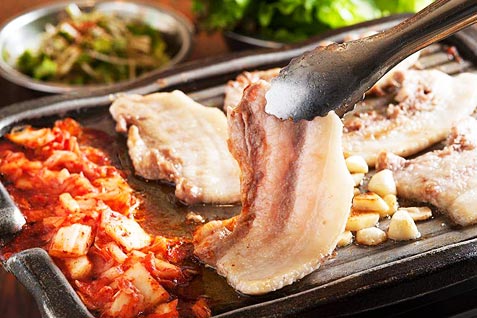 韓国料理　小屋のサムギョプサル