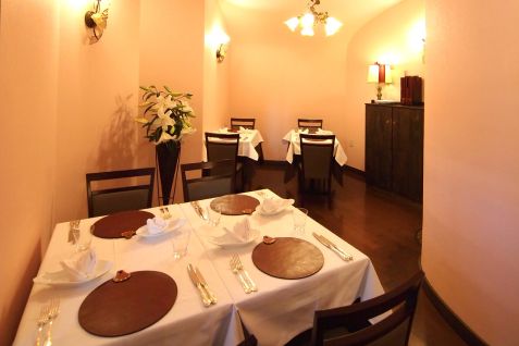 「RISTORANTE REGA」の店内