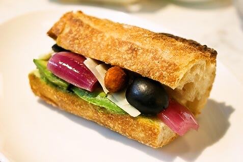 『リベルテ』のサンドイッチ2