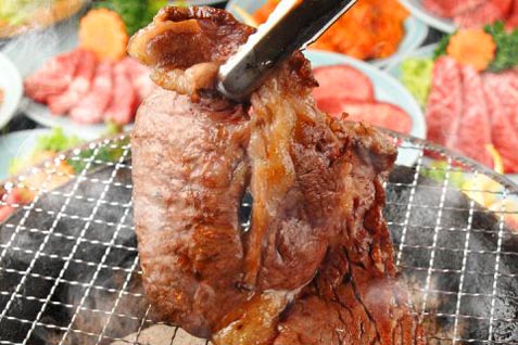 『炭火焼肉・ジンギスカン食べ放題 炭の談笑屋 新橋店本館』のイチオシ「炭火焼肉 120分食べ放題 談笑屋グルメコース」