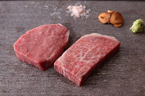 『ヤキニク フタゴ セブンティーン ストリート』の熟成肉