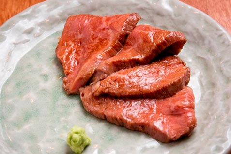 『酒場 シナトラ』の肉刺し