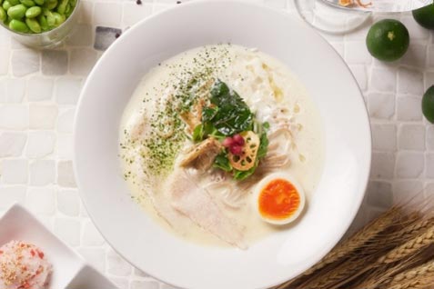 『MENSHO SAN FRANCISCO』のラーメン