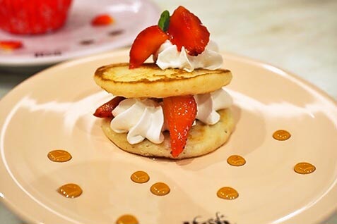 【メゾンエイブル カフェ ロンロン】のパンケーキ