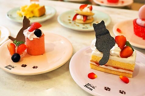 【メゾンエイブル カフェ ロンロン】のショートケーキ