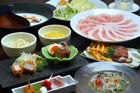 「豚肉創作料理やまと 横浜ランドマーク店」の料理例
