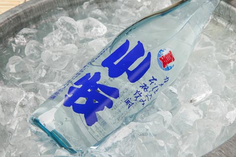 暑い夏は冷たい焼酎で乗り切る 『塚田農場』の「焼酎まつり」