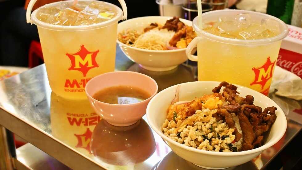 カオケン屋台スタイル