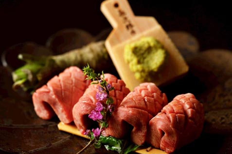 『焼肉Lab』の「厚切り牛タン」