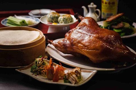 『大傳梅梅』の「自家製釜焼き北京ダック」