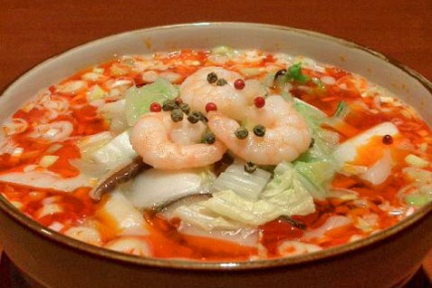 『独創的チャイナ食堂 胡椒饅頭 PAOPAO』のイチオシ「創作酸辣湯麺 サンラー胡椒麺」