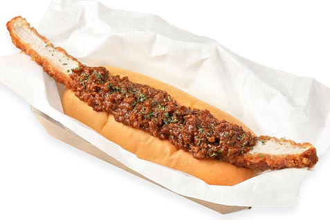 『ルーキーカレー』の「BIGヒレ棒カツカレードッグ」