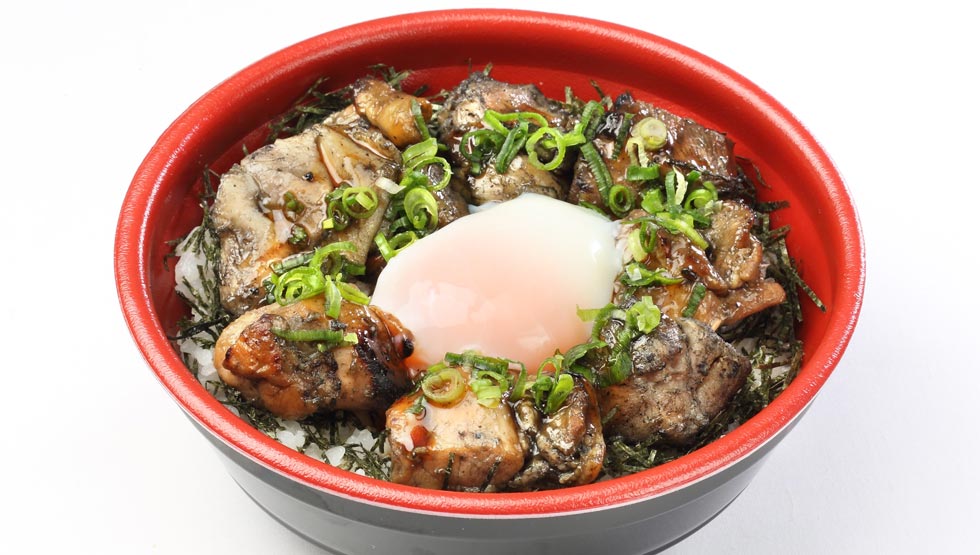 『塚田農場スタンド』の「鶏炭火焼き丼」