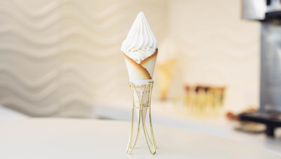 『CREMIA Bar 表参道』の「CREMIA the Rich」