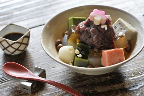 『喫茶去』の美味しい「あんみつ」
