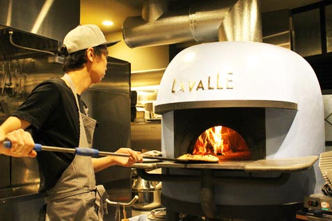 薪窯焼き上げた本格ナポリピッツァが味わえる！『PIZZARIA LA VALLE di TOKYO』渋谷にオープン！
