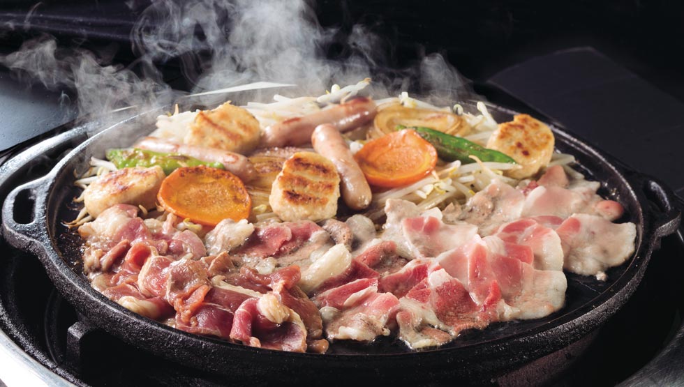 飲み放題と食べ放題でたっぷり満喫！ クラフトビールもBBQも楽しめる『森のビアガーデン』