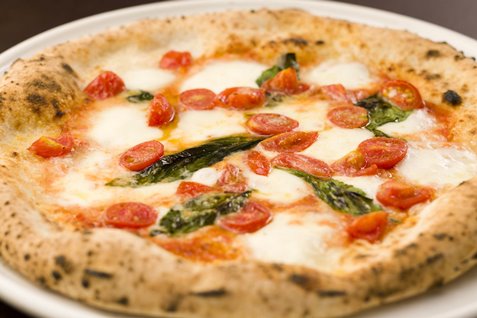 「Trattoria&Pizzeria LOGIC 横浜」の「究極のマルゲリータD.O.C」