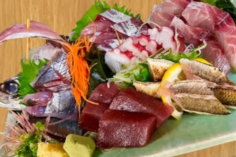 『茅ヶ崎 海ぶねダイニング』の刺身