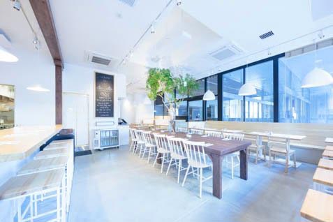 「egg 東京」内観