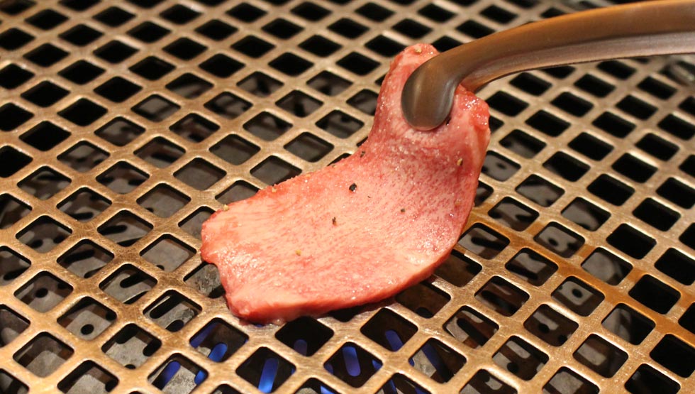 銀座の高層階で「近江牛」の焼肉を堪能！ 『にくTATSU銀座店』が銀座四丁目にオープン