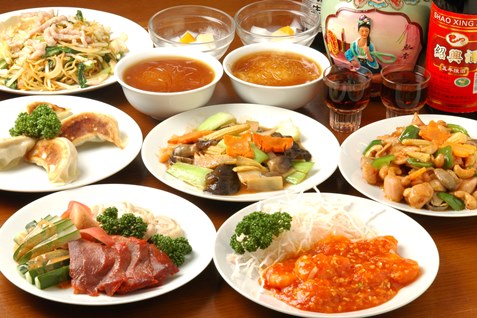 『中国家庭料理　春夏冬』の「食べ放題コース」イメージ