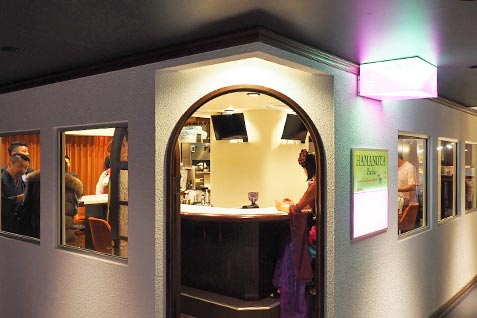 『Campy！Bar』の外観