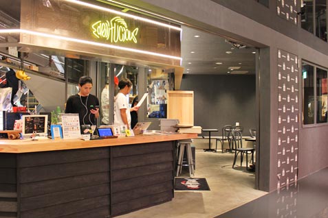 『Dell fu cious』の外観