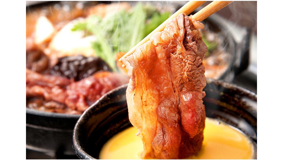 大衆馬肉酒場『三村』が上野駅前にオープン！ 馬刺も肉桜鍋も馬焼きも… 1/15・16は料理が全品半額！