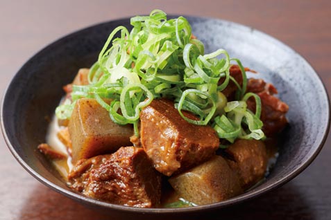 「大阪新世界串カツ いっとく 大阪駅前第3ビル店』の「どて焼き」