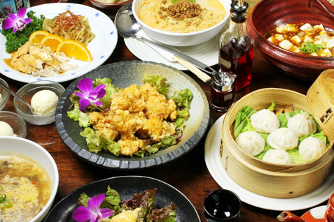 「中華ダイニング 食べ放題 けむり屋＆FLOWER お初天神店」料理イメージ