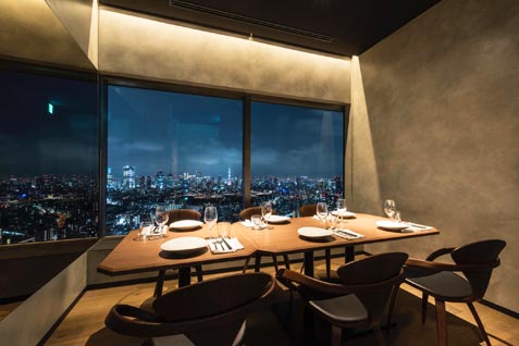 『Longrain Tokyo』の夜景の見える個室