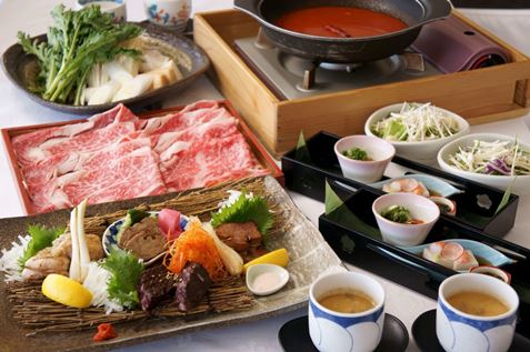 『江戸前肉割烹 宮下』のコース例