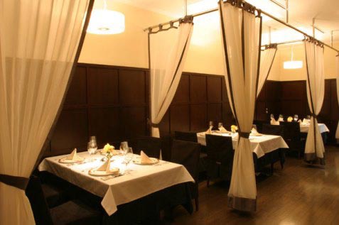 『ホテルモントレ銀座　ESCALE』の店内