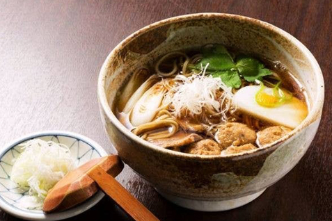 「生蕎麦 浅野屋 ライズアリーナ店」の「鴨つくねそば」
