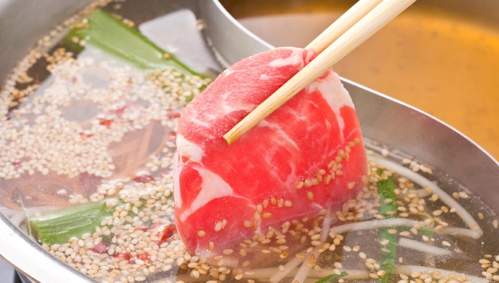 『しゃぶしゃぶ温野菜』の「生姜とにんにくを程よく効かせたタレで＜スタミナ＞ラムしゃぶ食べ放題」
