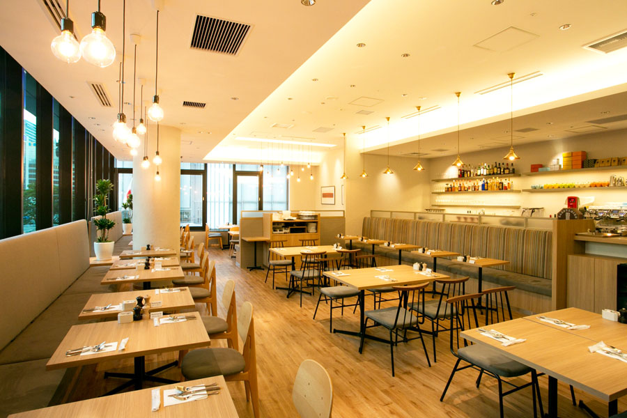 「Sarabeth’s(サラベス)東京店」の店内