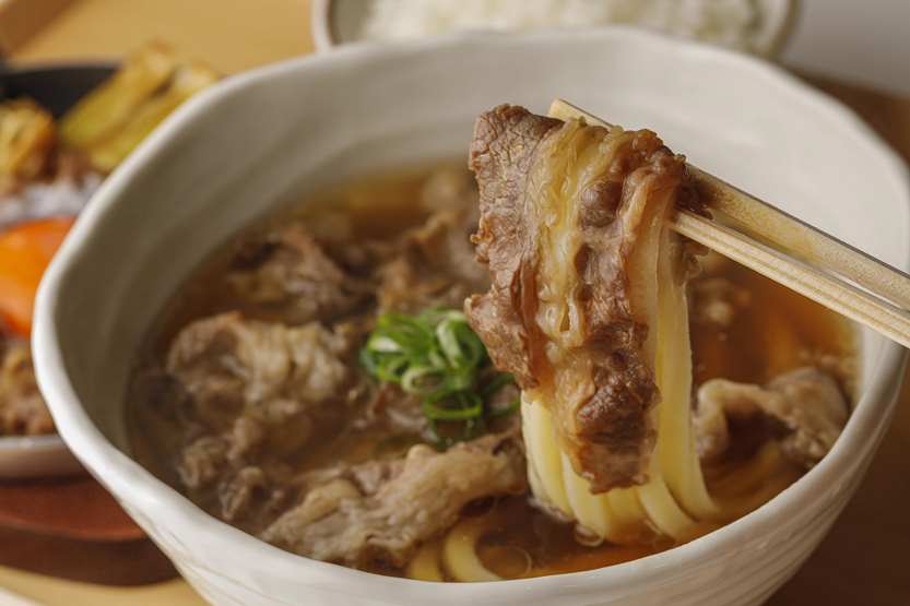 『丸亀製麺』の神戸牛すき焼きうどん