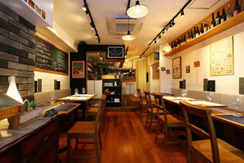 「ポトフ料理 ジョワ」の店内