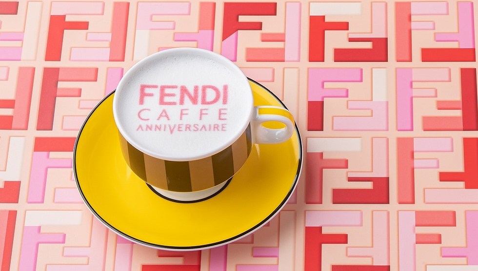 カフェラテ