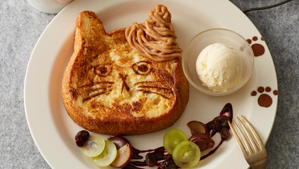 『Afternoon Tea LOVE&TABLE』の「ねこねこ食パンのフレンチトースト モンブランバニラ」
