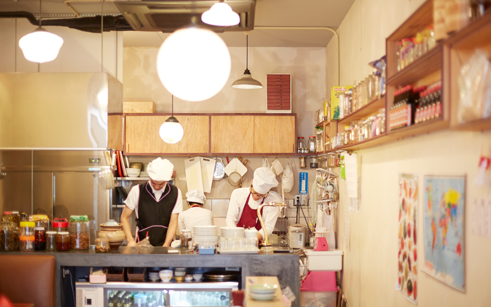 「按田餃子 代々木上原店」店内イメージ